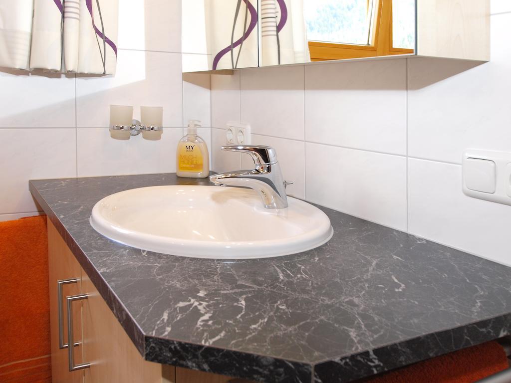 Ferienbauernhof Moosbrugger Apartment Schoppernau Bilik gambar
